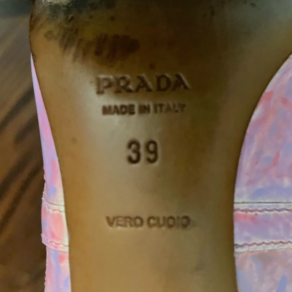 Primavera Prada Pumps - Picture 3 of 4